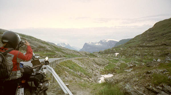 imm043